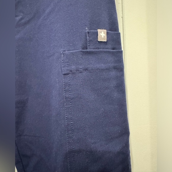FIGS High Waisted Yola Skinny Scrub Pants bundle navy and black xxxs - Picture 6 of 13